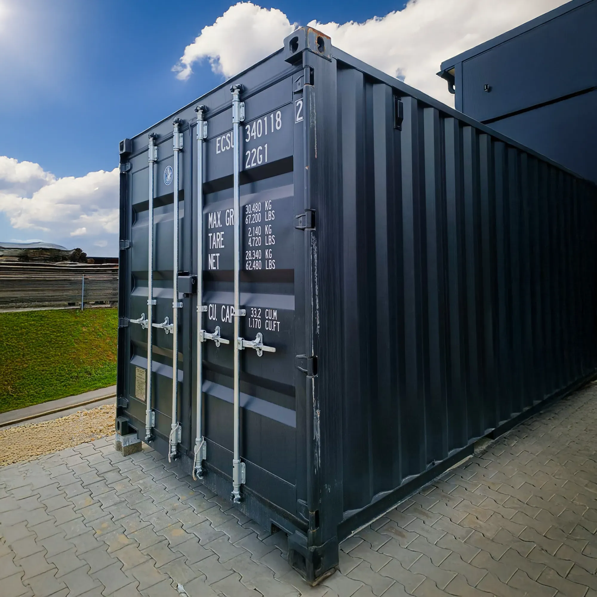 Lagercontainer auf dem Boden - smartlager